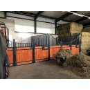 EQUI-Rome Premium - Pferdeboxen Vorderfront - Boxenfront geschwungen mit Drehtür